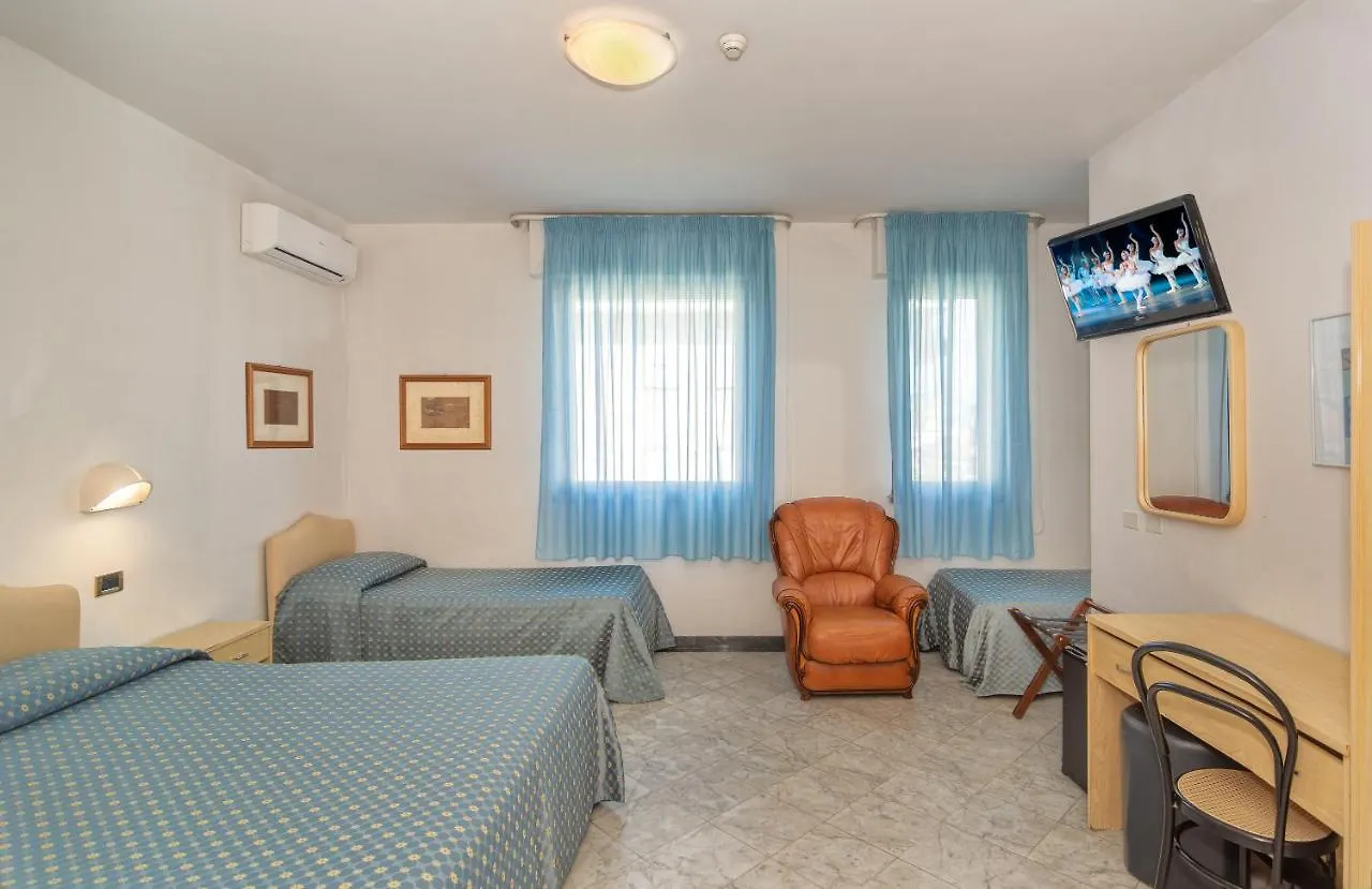 ***  Hotel Mariotti Lido di Camaiore Italy