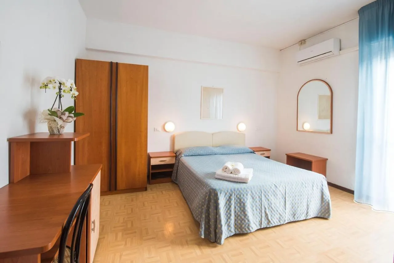 Hotel Mariotti Lido di Camaiore 3*,